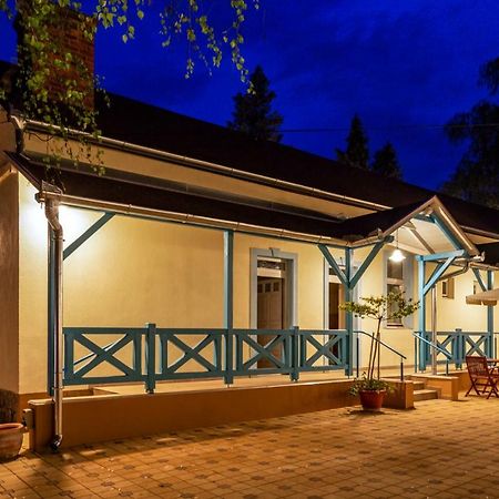 Balzsam apartmanház Harkany Bagian luar foto