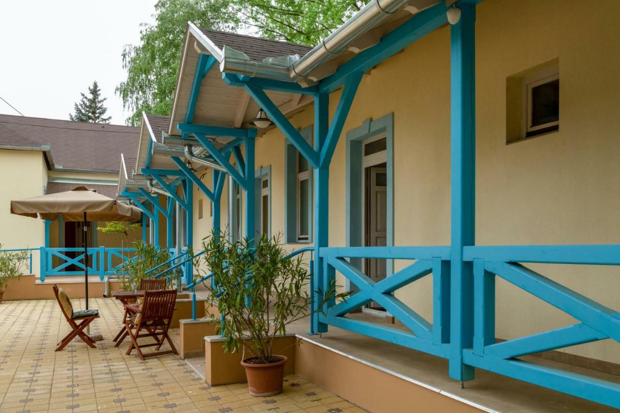 Balzsam apartmanház Harkany Bagian luar foto